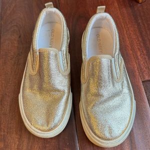 Old Navy | Gold Metallic Slip On Sneaker | 12